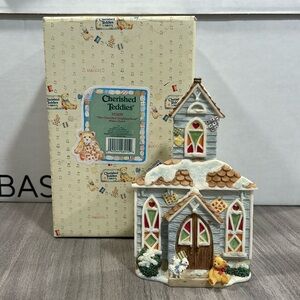 Cherished Teddies Our Cherished Neighbearhood Winter Church with box CT8